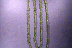 Halsband av peridot